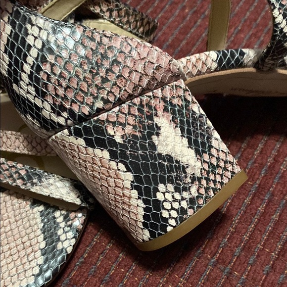 SAM EDELMAN “STACIE”‎ STRAPPY BLOCK HEELS - Picture 5 of 14